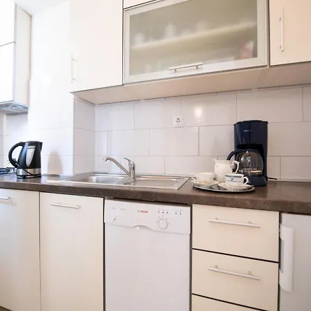 Apartament Marina With Sea View *